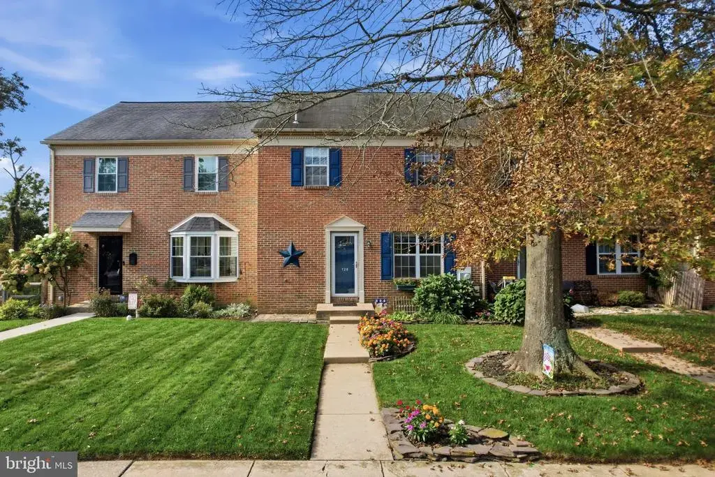 129 Goshen Rd, SCHWENKSVILLE