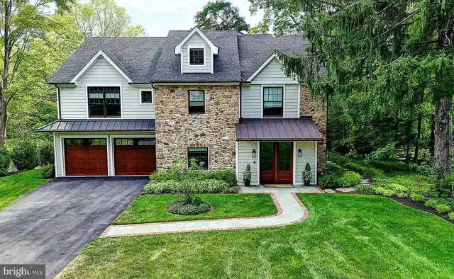 189 S Spring Mill Rd, Villanova