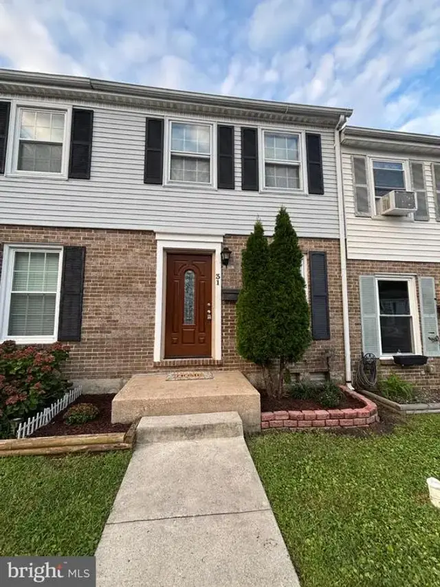 31 Slavin Ct #1i, Nottingham