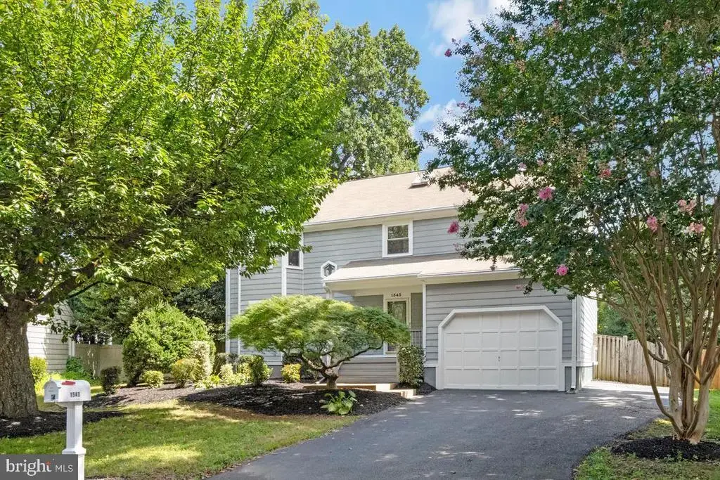 1543 Hunting Ave, MCLEAN