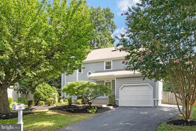 1543 Hunting Ave, Mclean