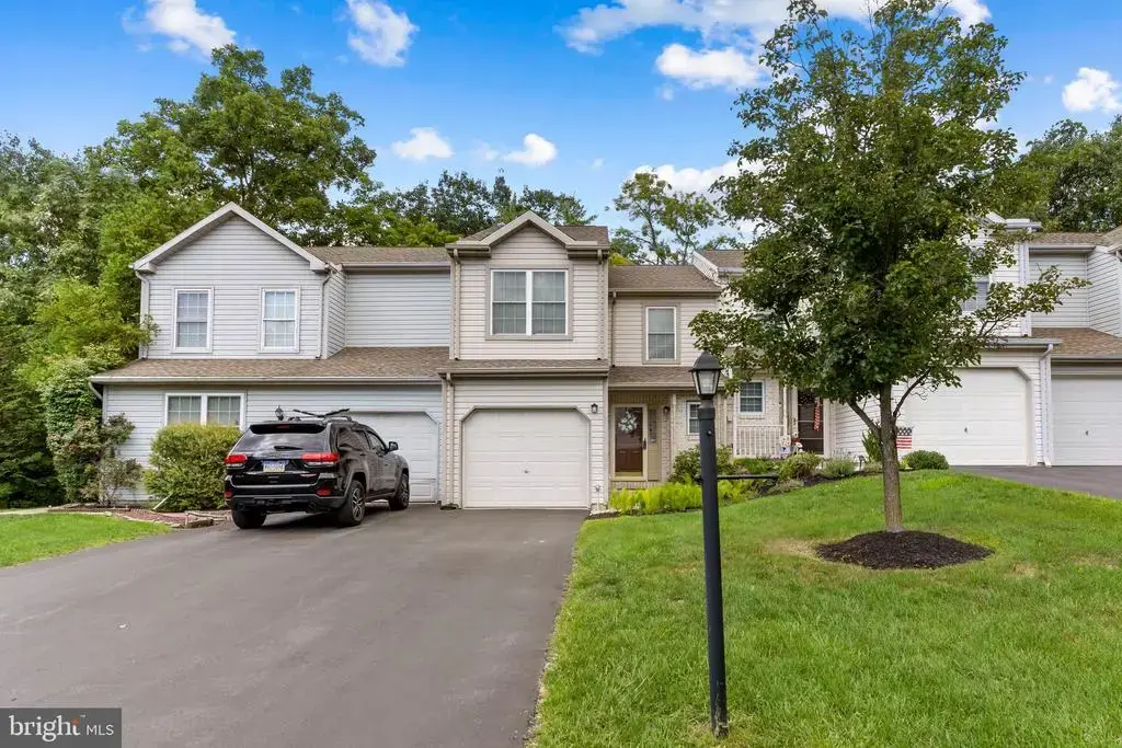 149 Hiddenwood Dr, HARRISBURG