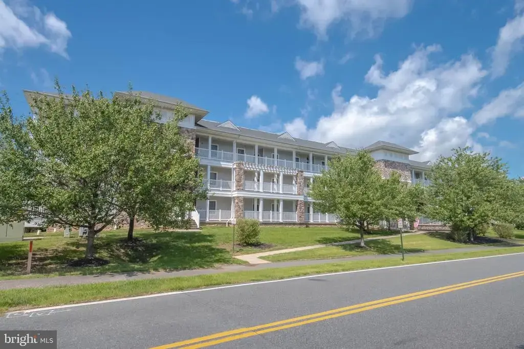 231 Roundhouse Dr #3e, PERRYVILLE