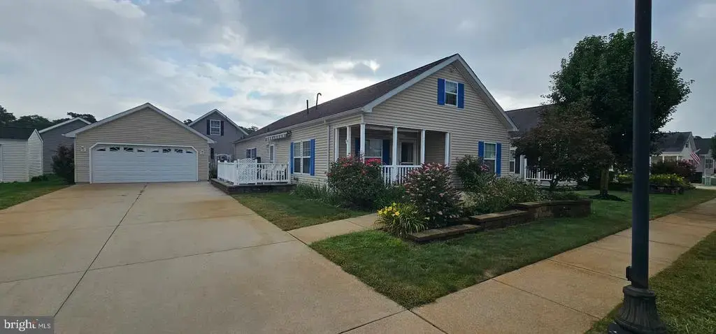 33 Paul Revere Ct, MILLVILLE
