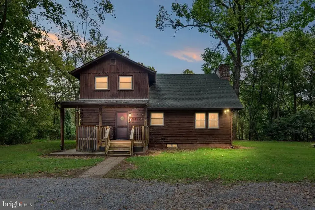 4136 Us Highway 211 W, LURAY