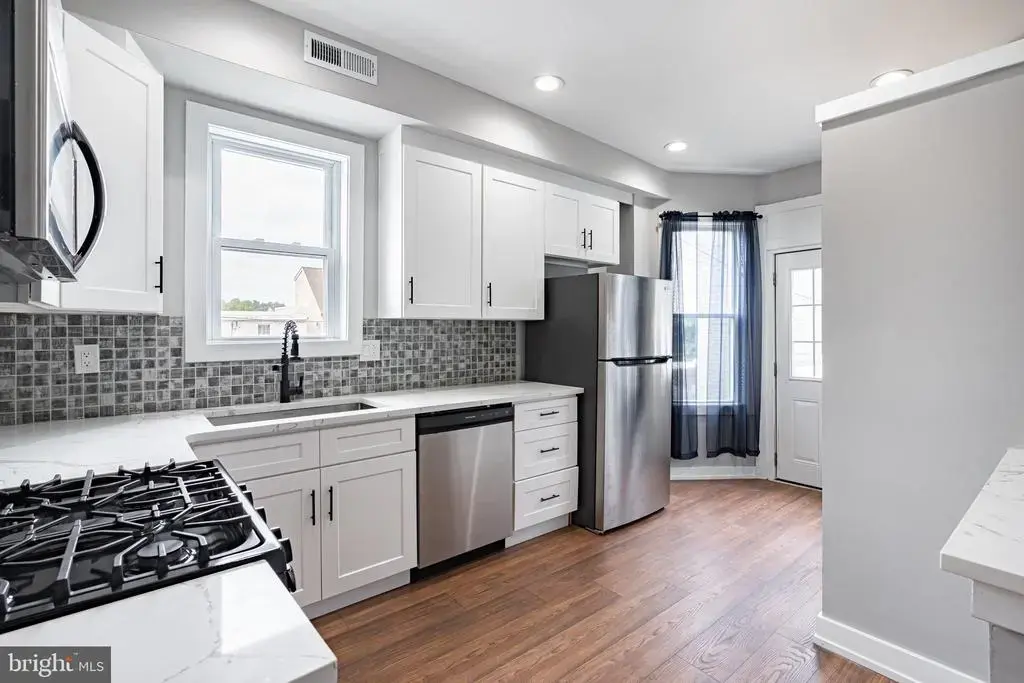 168 Green Ln #unit 2, PHILADELPHIA