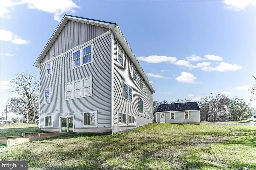 244 W Summit Ave, WEST GROVE