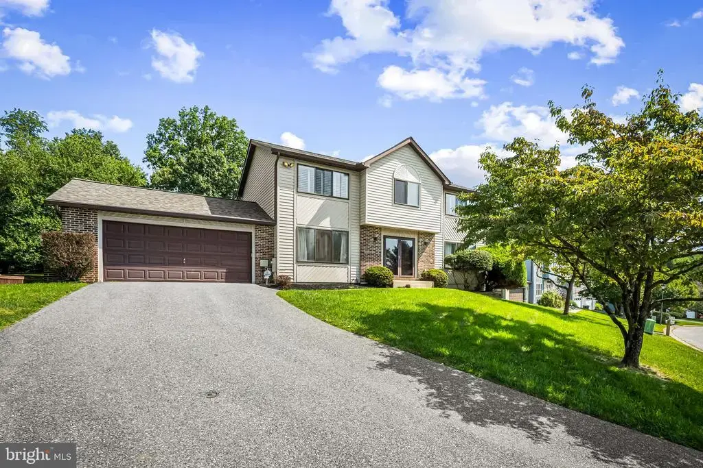12 Oak Hill Ct, OWINGS MILLS