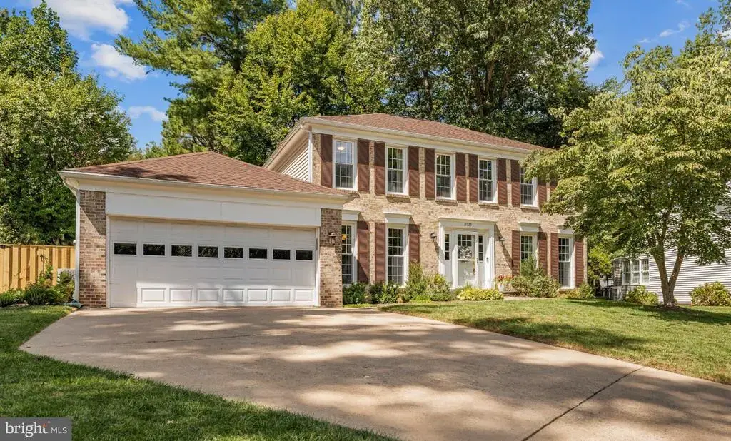 10729 Shingle Oak Ct, BURKE