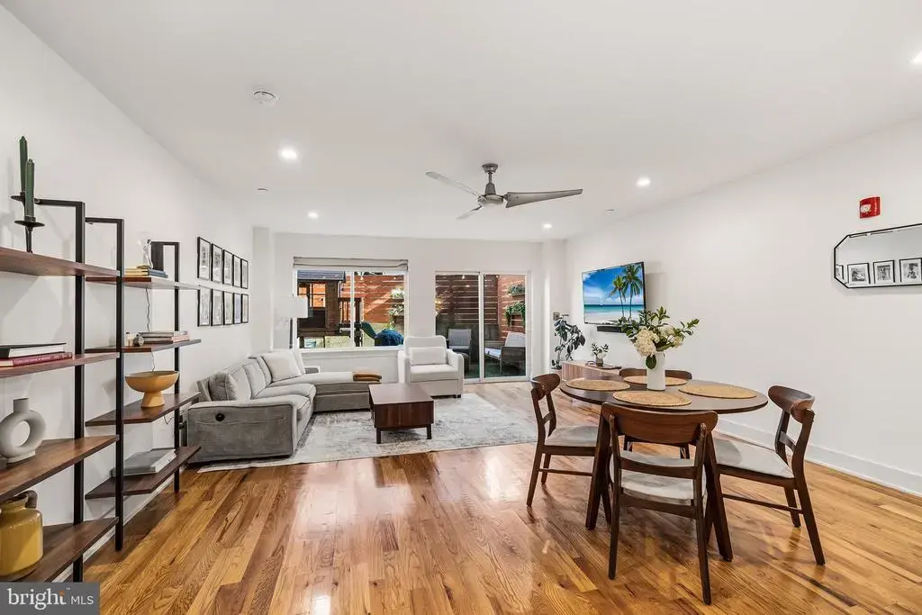 1517-00 Brown St #1, PHILADELPHIA