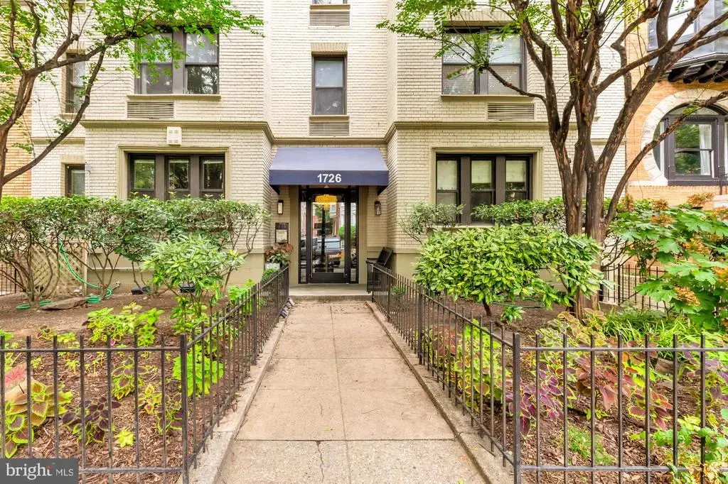 1726 17th St Nw #102, WASHINGTON