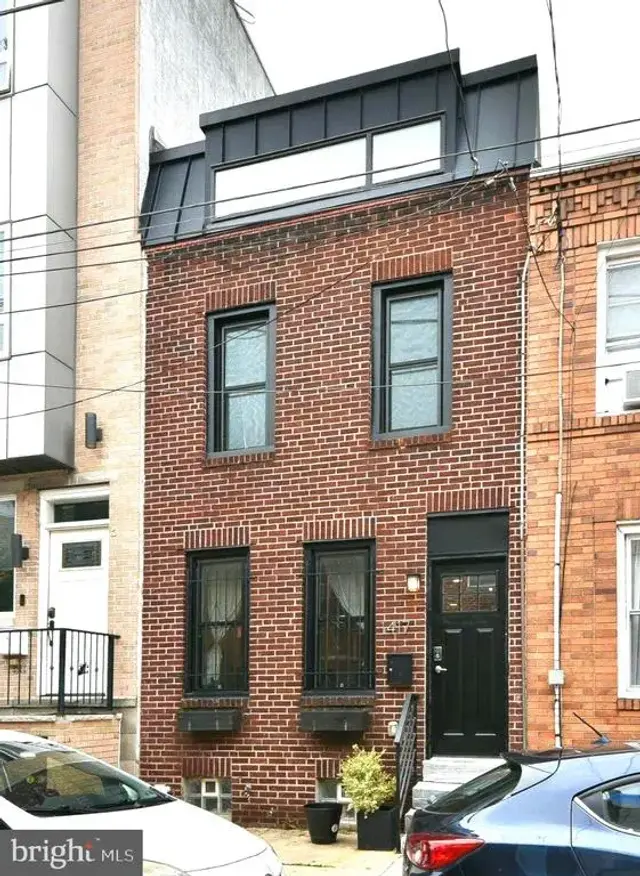 1417 S Chadwick St, Philadelphia