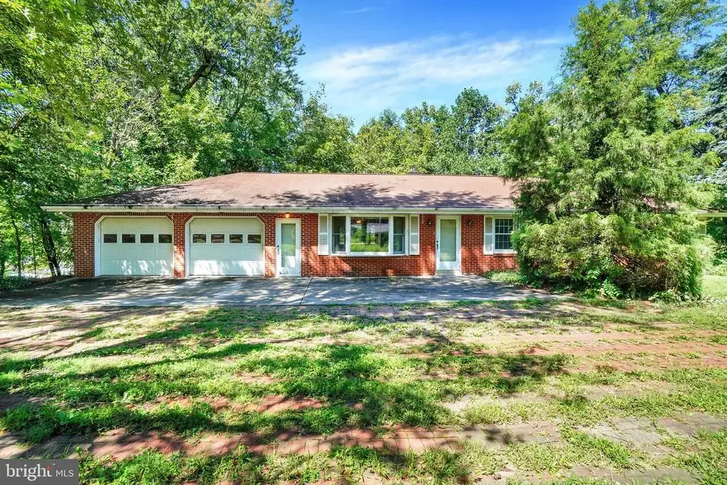 1131 Ridge Rd, ELIZABETHTOWN