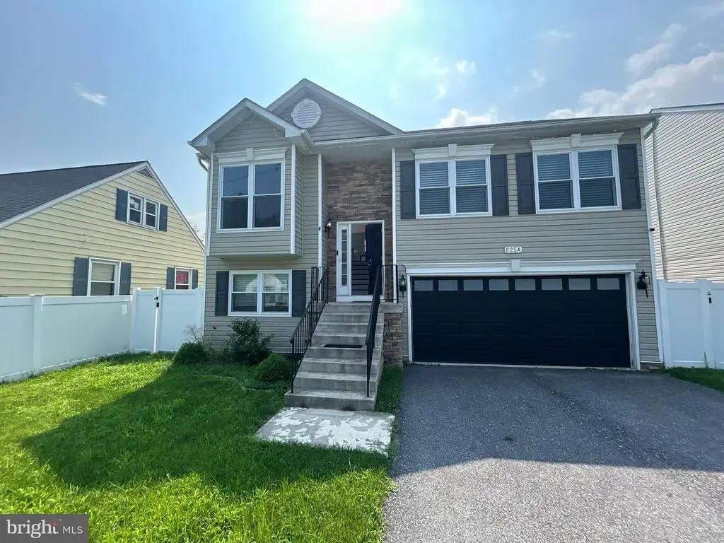 625-a Fernhill Rd, CLEARWATER BEACH