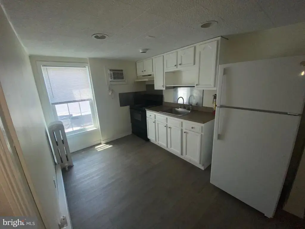 500 Penn Ave Unit #2, WEST READING