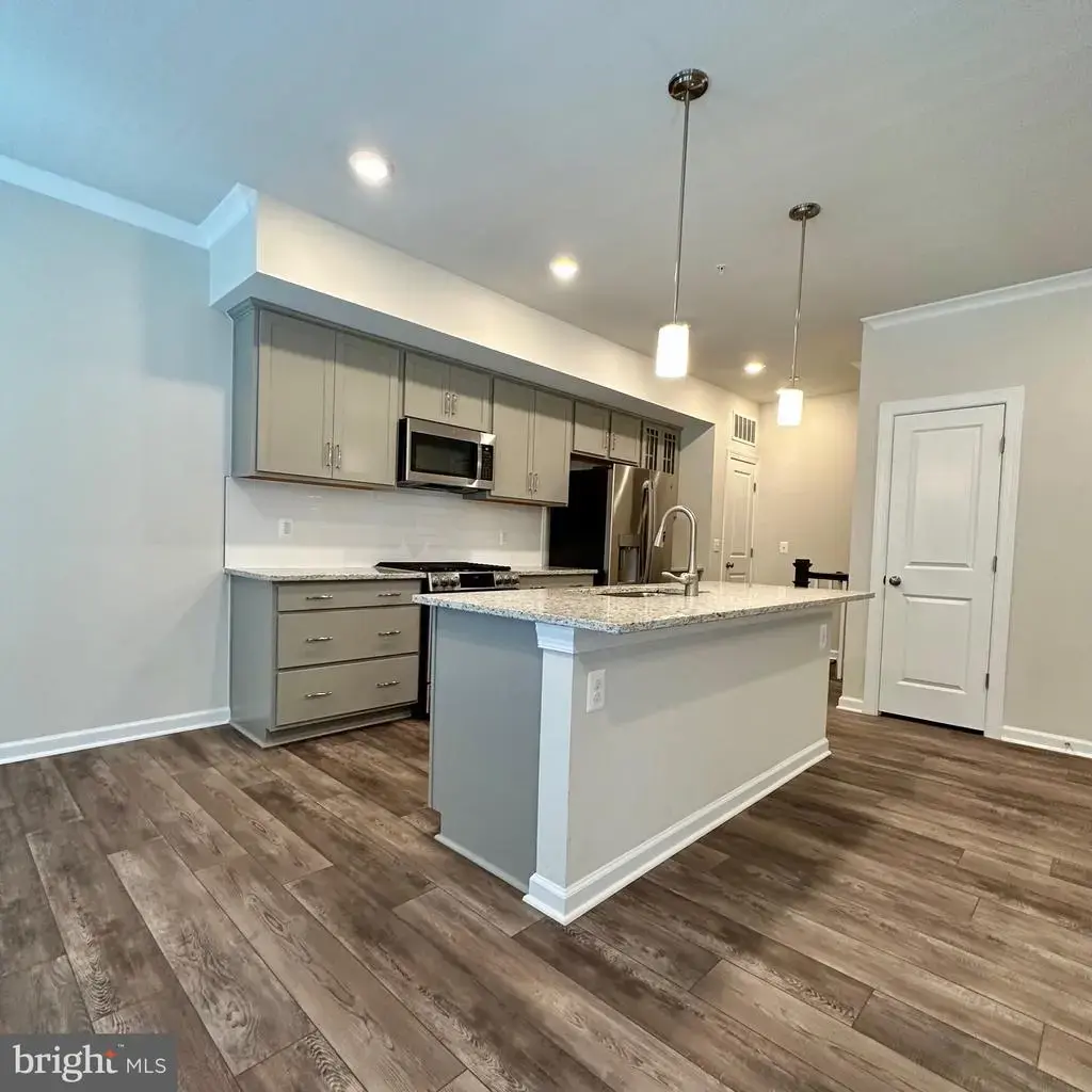 1341 Rail Stop Dr, WOODBRIDGE