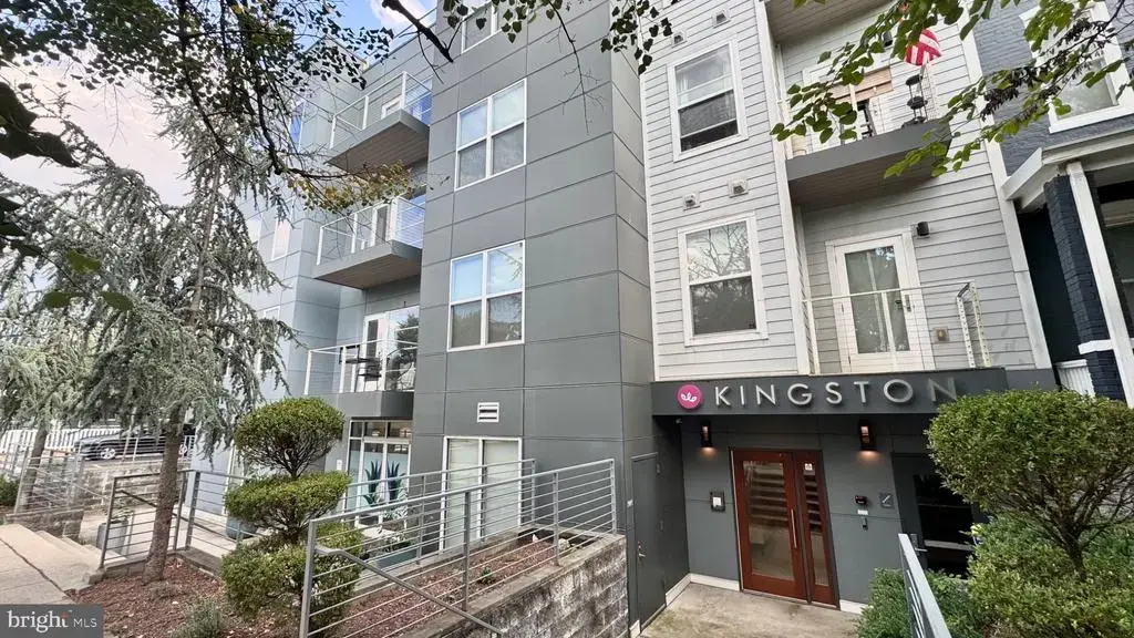 401 15th St Se #203, WASHINGTON