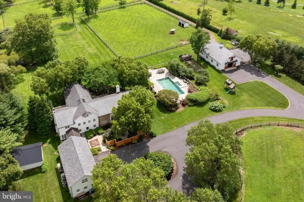 152 Harbourton Woodsville Road, LAMBERTVILLE