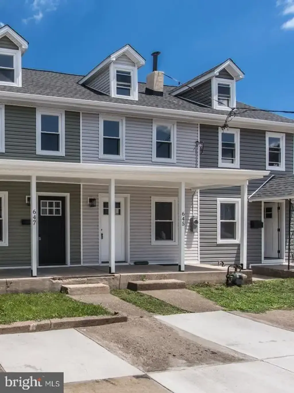 645 Spruce St, BRISTOL