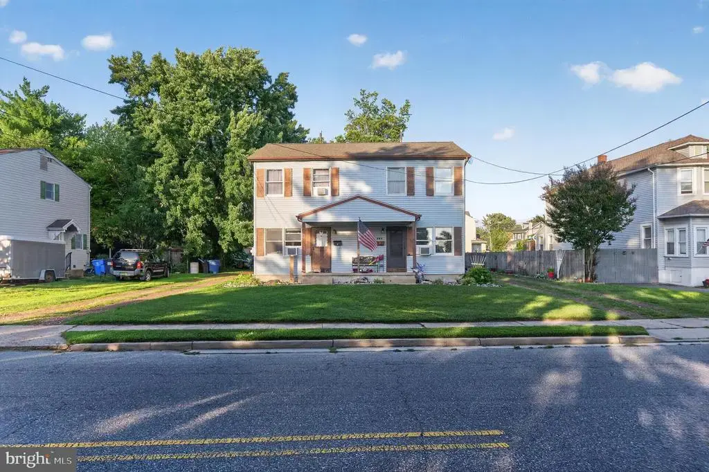 707 N Forklanding Rd, MAPLE SHADE
