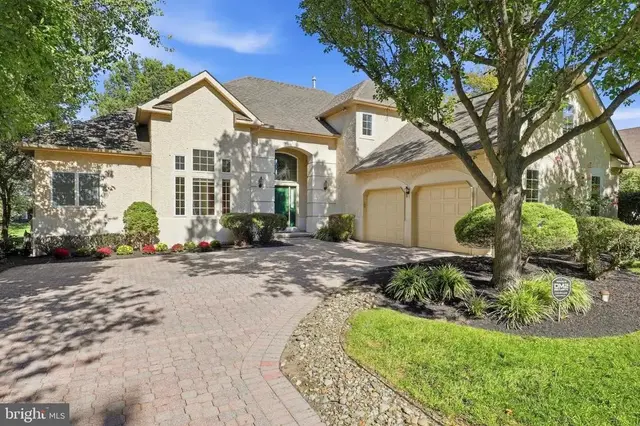 121 Inverness Dr #, Blue Bell