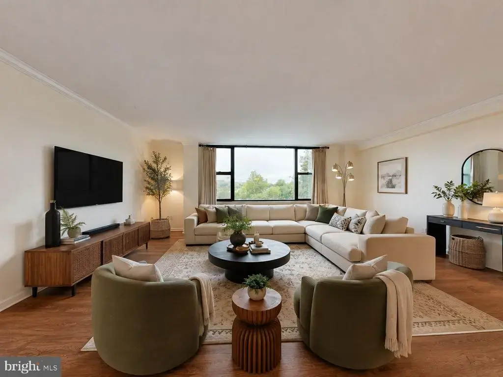 4600 Duke St #532, ALEXANDRIA