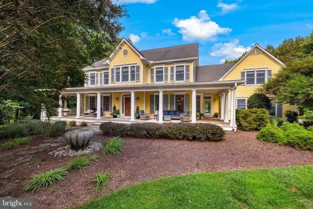 10837 S Glen Rd, POTOMAC