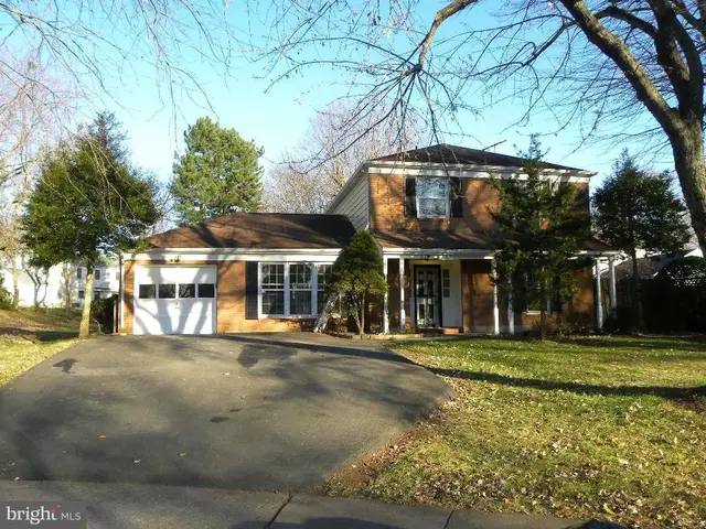 4205 Kincaid Ct, Chantilly