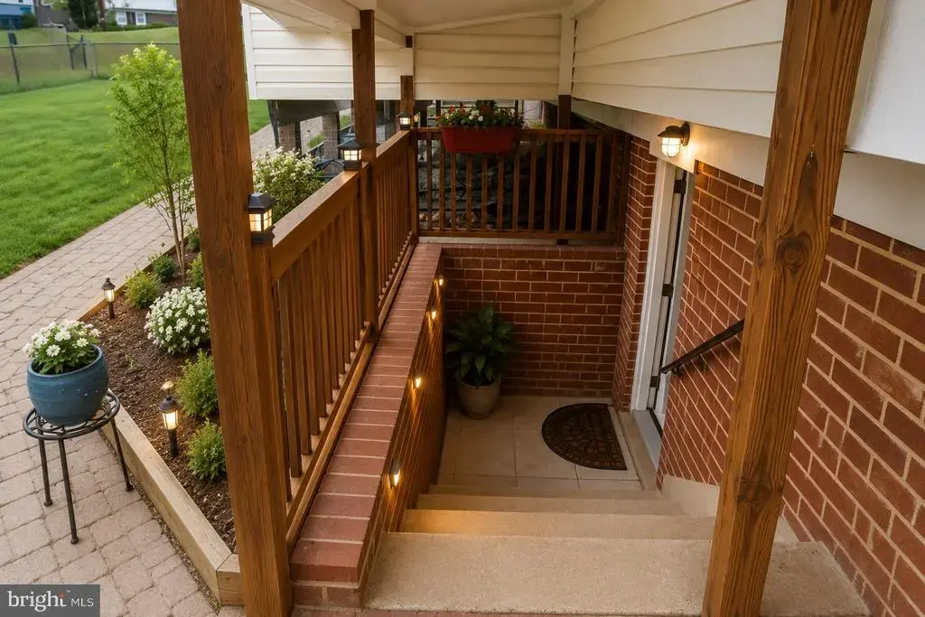 537 E Indian Spring Dr, SILVER SPRING