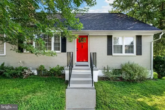 515 S Rolling Rd, Baltimore
