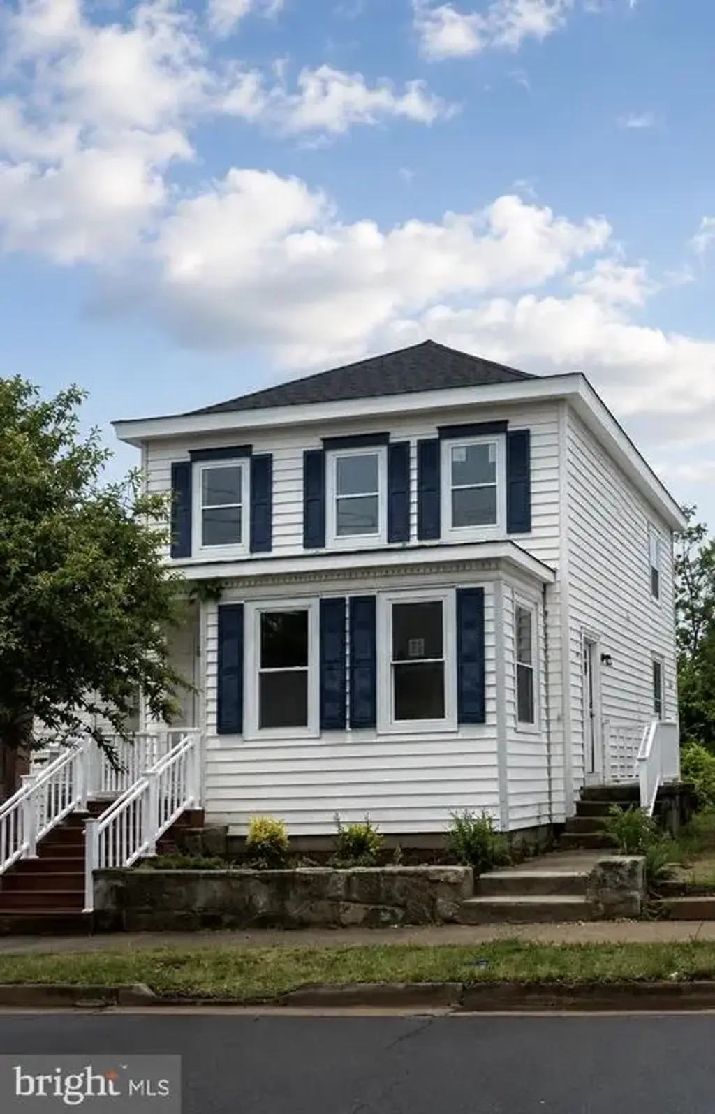 822 Lafayette Blvd, FREDERICKSBURG
