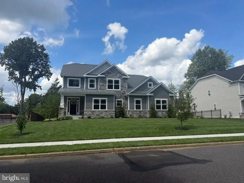 119 Bella Dr, BROOMALL