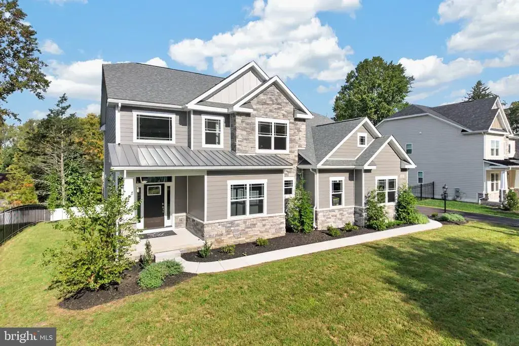 119 Bella Dr, BROOMALL