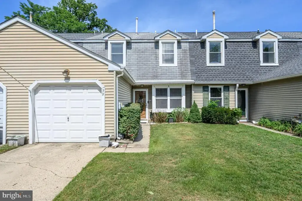39 River Bank Dr, ROEBLING