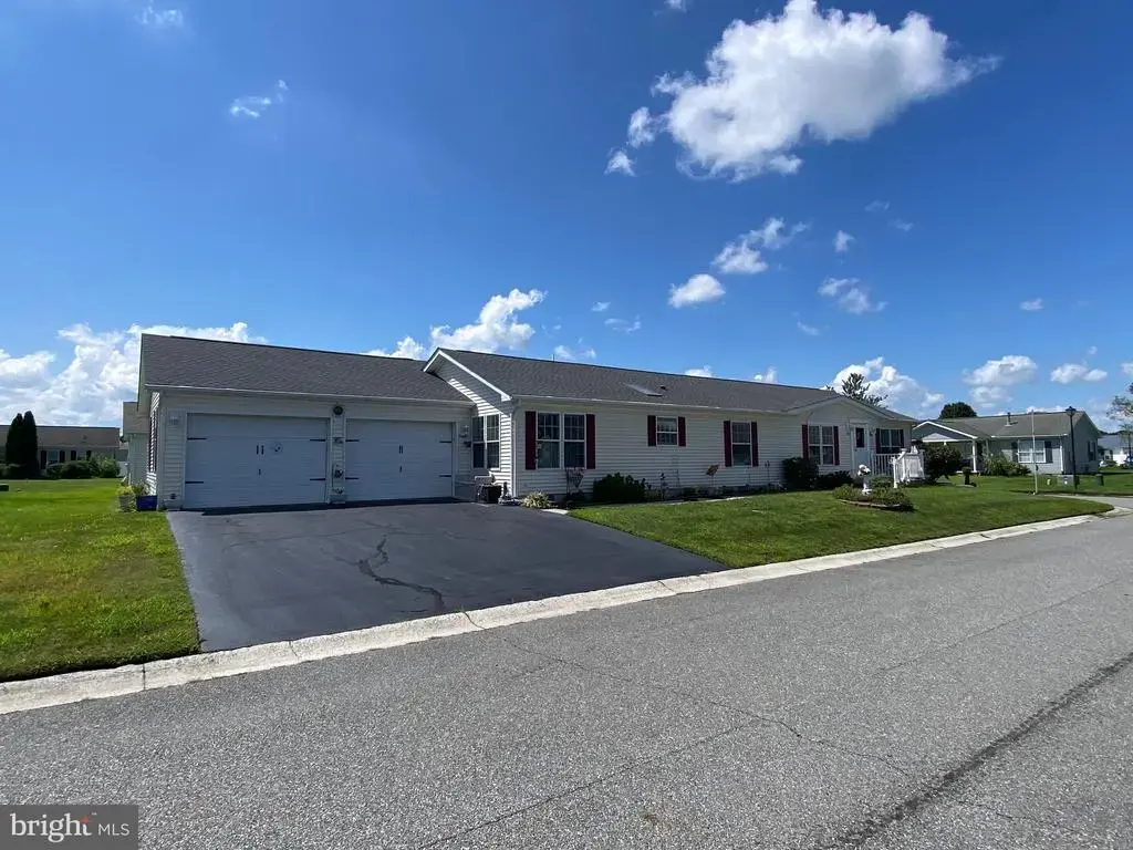 149 Maureen Pl #149, DOVER