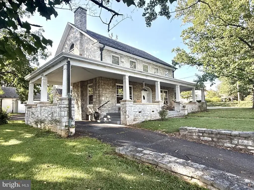 135 Loudon Rd, MERCERSBURG