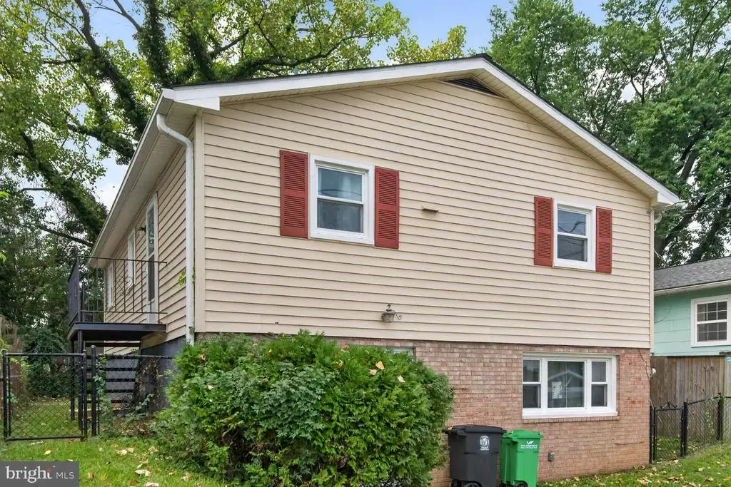 6117 Osborn Rd, LANDOVER