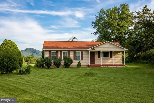 4443 Bentonville Rd, Bentonville