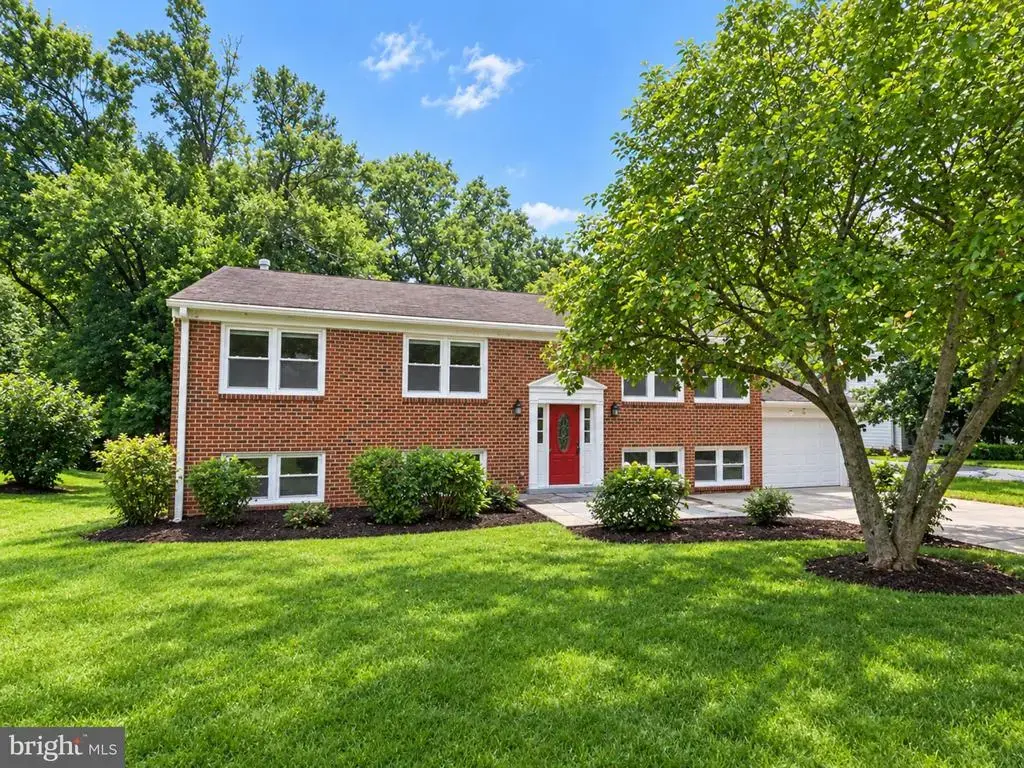 1806 Cranberry Ln, RESTON