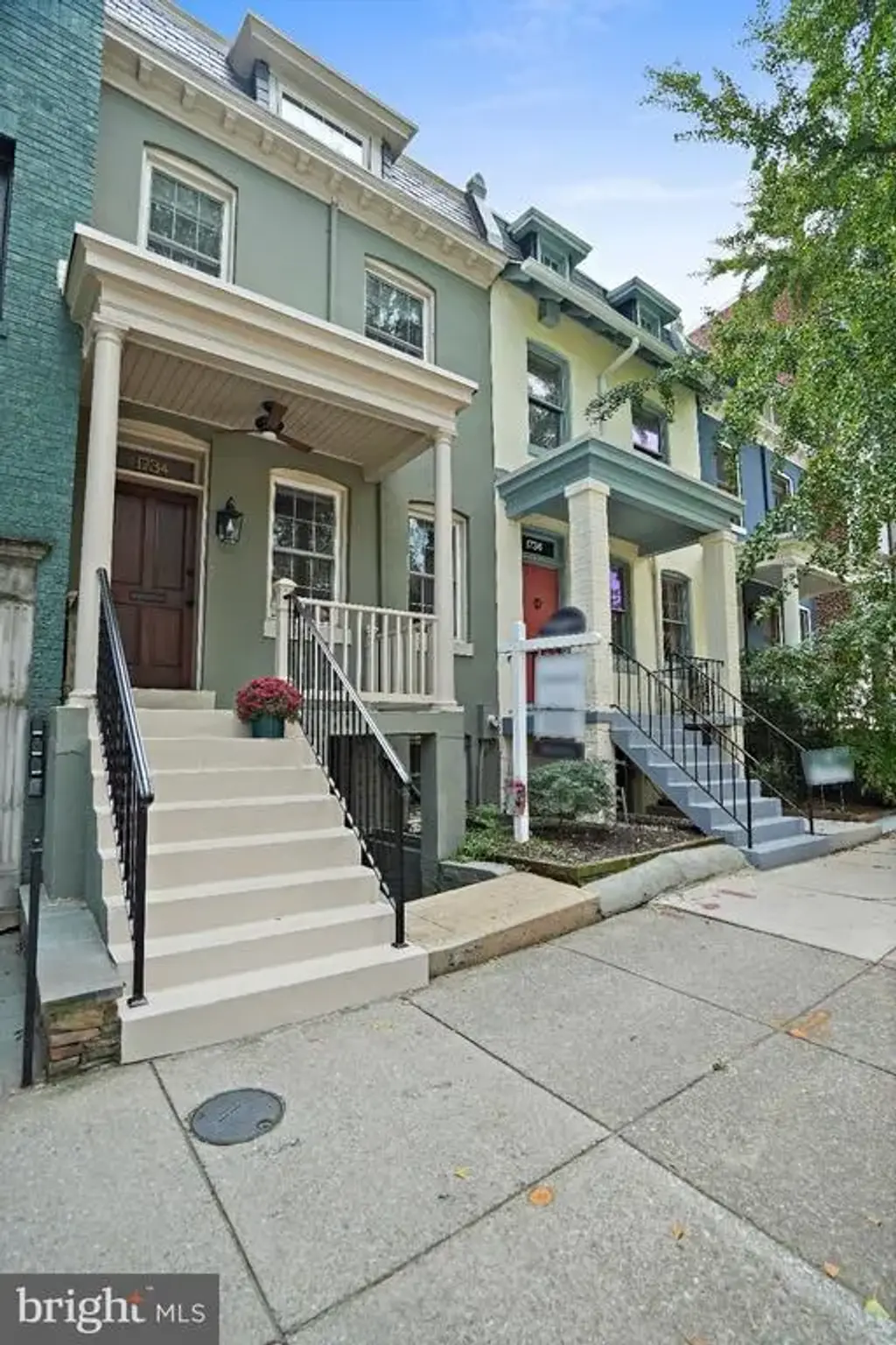 1734 Swann St Nw, WASHINGTON