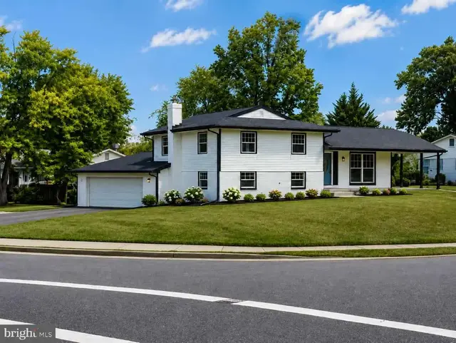 1201 E Holly Ave, Sterling