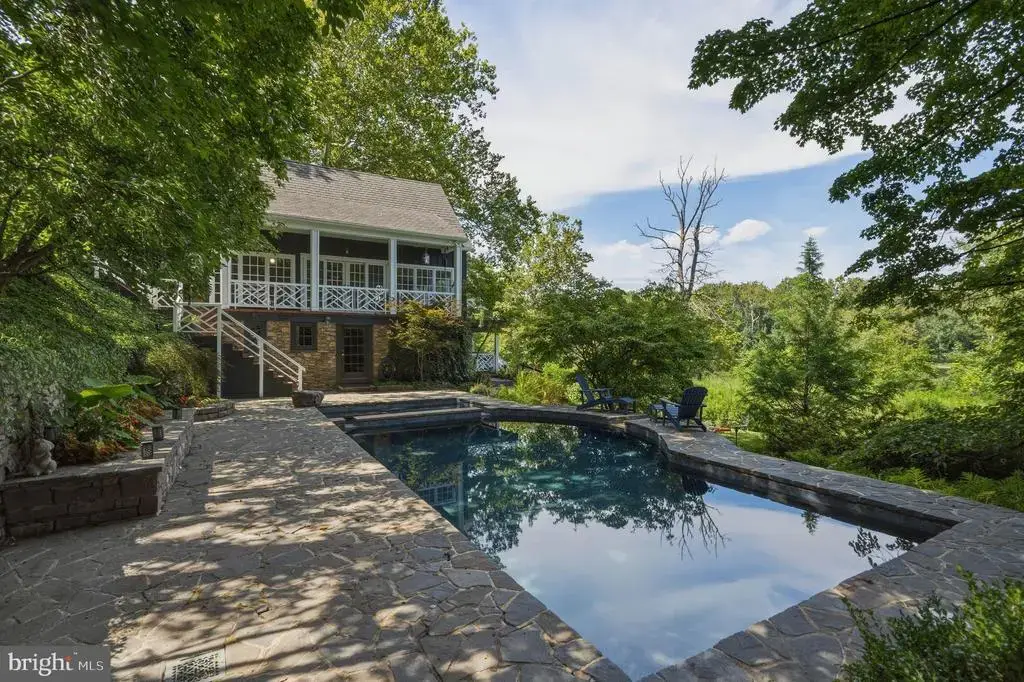3610b River Rd, NEW HOPE