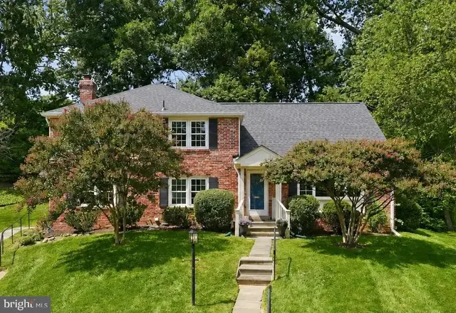 6 Geneva Mason Ct, Potomac