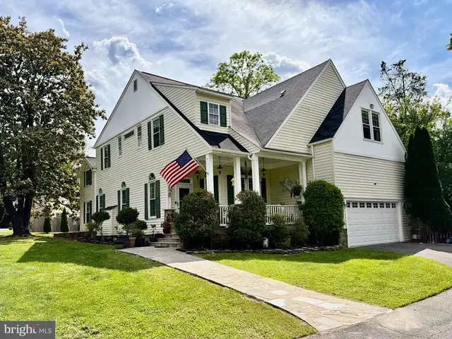 232 Maryland Ave, Hamilton