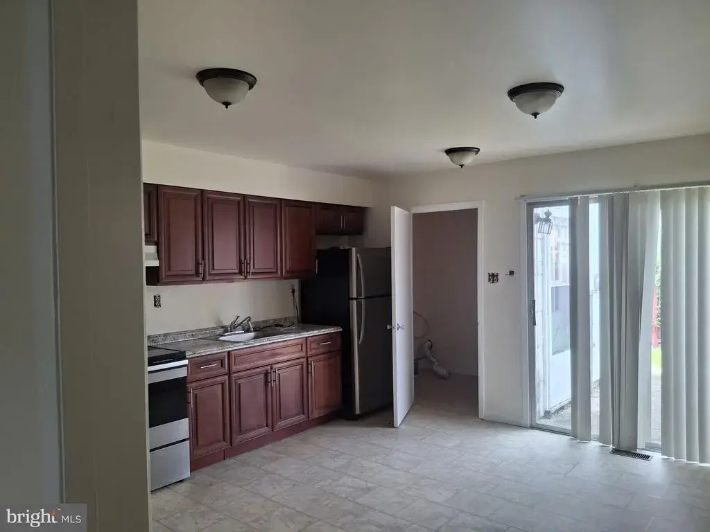 3 Pine St, WILLINGBORO