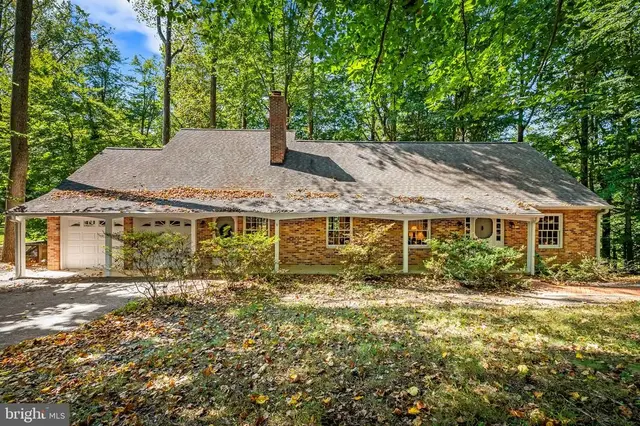9002 Manordale, Ellicott City