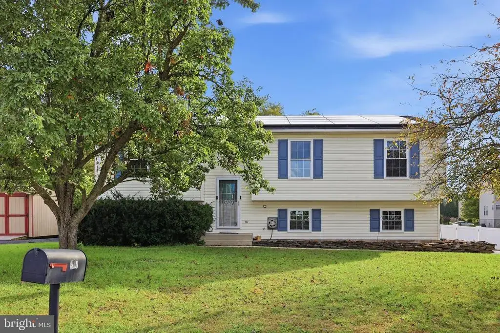 217 Roth Ave, TANEYTOWN