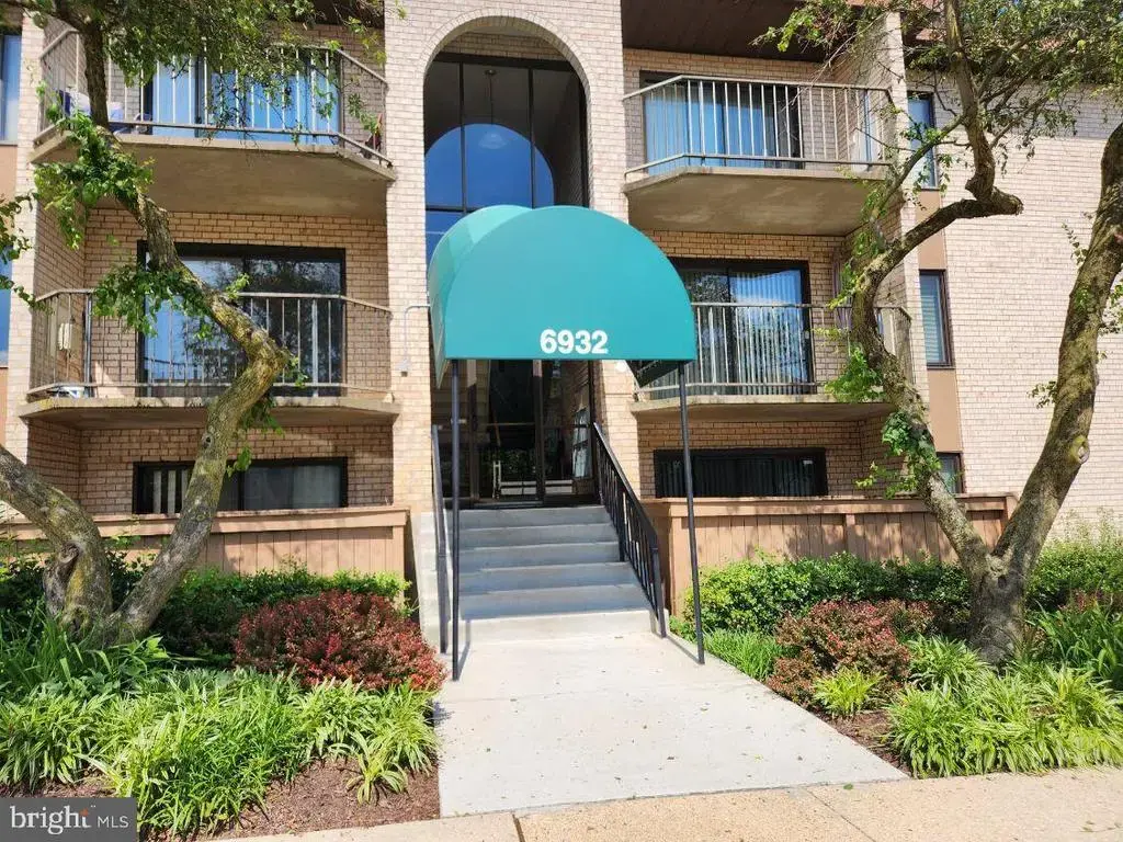 6932 Hanover Pkwy #303, GREENBELT