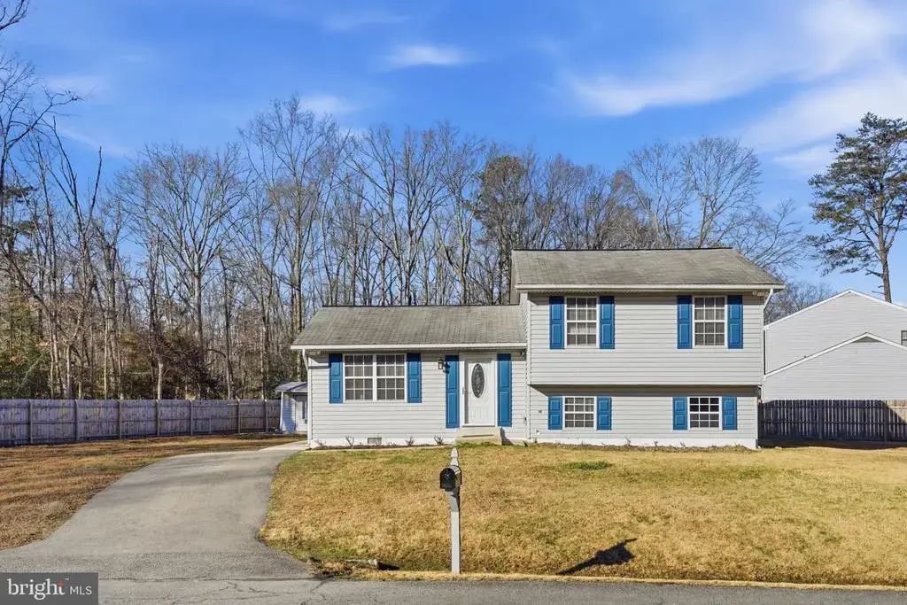 12613 Indian Ln, WALDORF