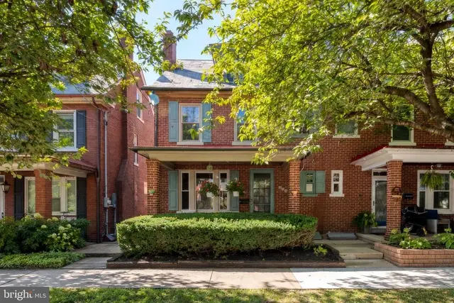 230 Pearl St, Lancaster
